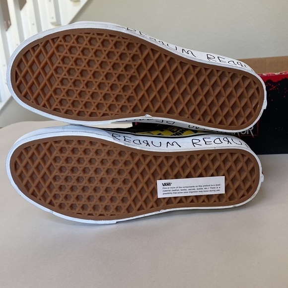 NWT Vans x The Shining House of Terror Sk8-Hi Sneakers boys size 3.5/ women’s 5 - Picture 9 of 10